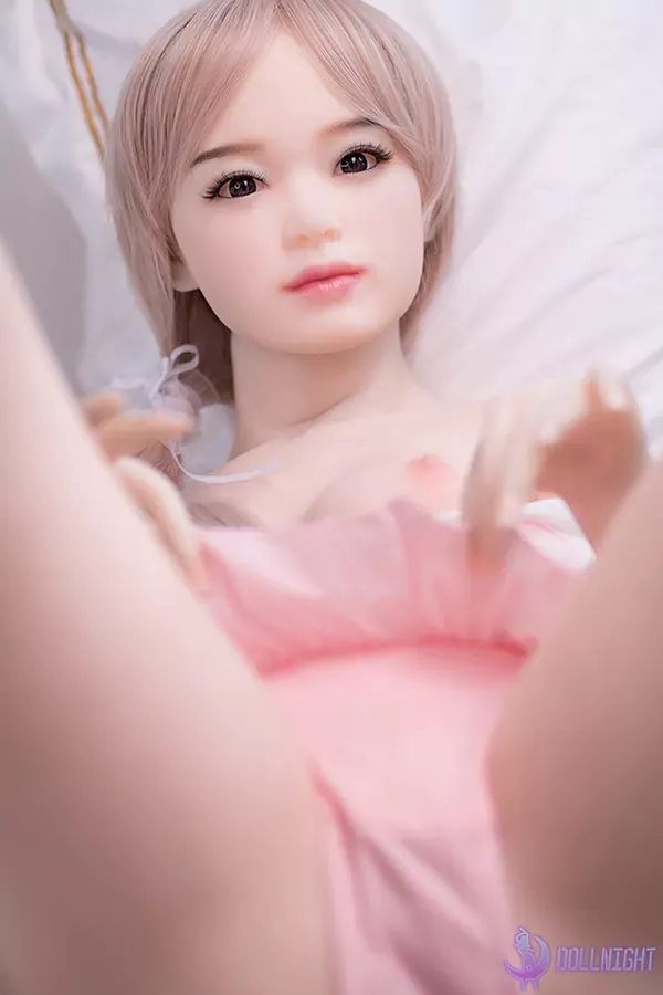 21 wide torso female sex doll