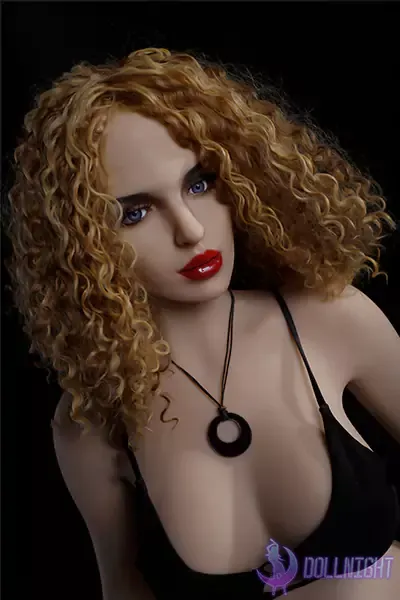 small breast sex doll