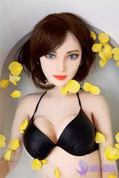 q cup sex doll