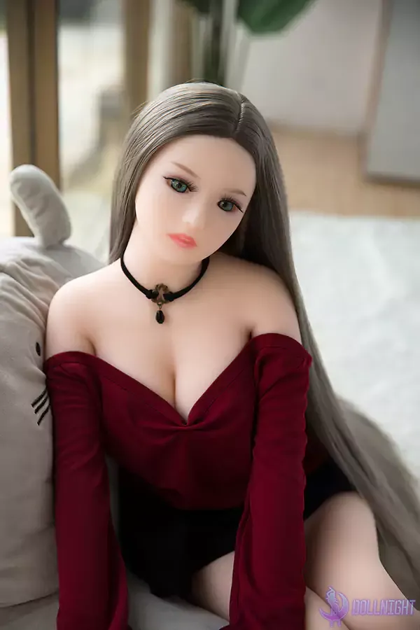 girl uses sex doll